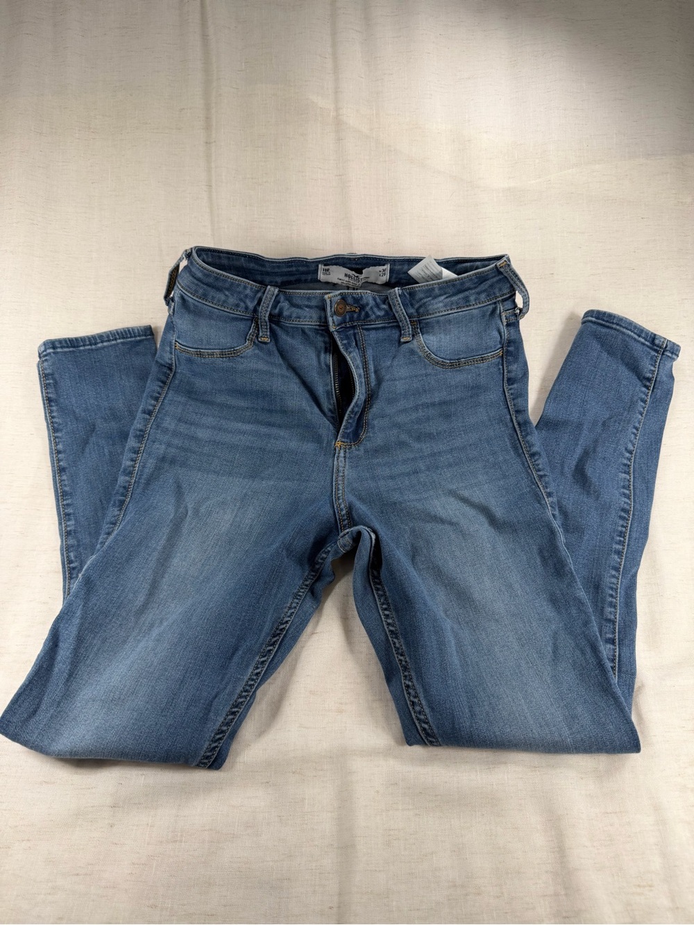 Hollister Women’s High-Rise Skinny Jegging Stretch Blue Denim Jeans Size 11R